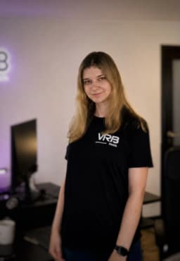 YULIA